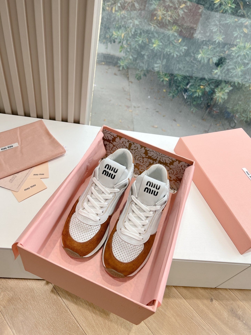 Miu Miu Casual Shoes